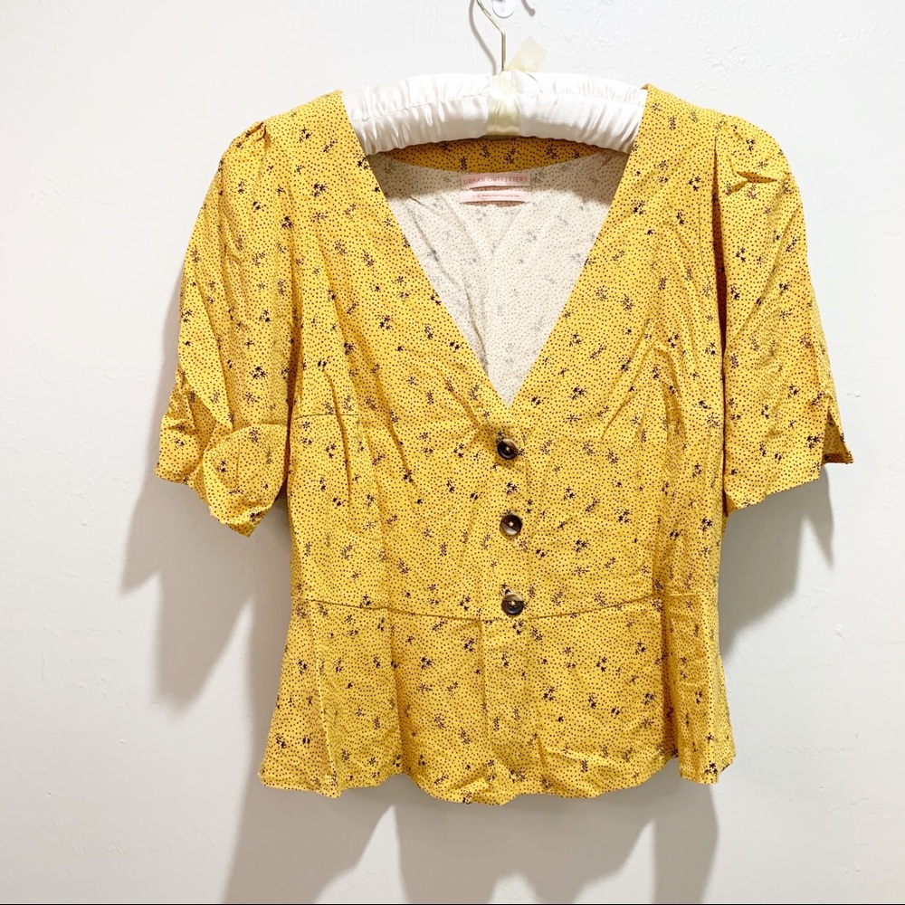 URBAN OUTFITTERS Mustard Yellow Floral KELSEY Top - Picture 4 of 7